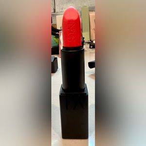 Nars Audacious Nina. Tried with lipstick brush once. 98% new!